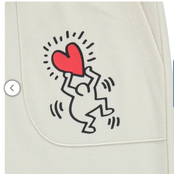 Keith Haring Women's Beige Love Graphic Lounge Set - Picture 7 of 8